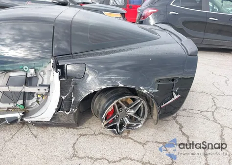 2008 Chevrolet Corvette Z06 Hardtop z USA, uszkodzony, nr VIN 1G1YY26EX85122916